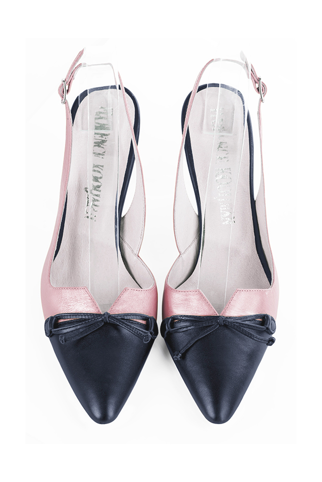 Navy blue and light pink women's open back shoes, with a knot. Tapered toe. High slim heel. Top view - Florence KOOIJMAN